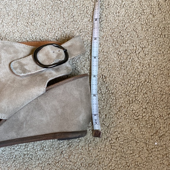 Buttery soft suede wedges! - Picture 10 of 10
